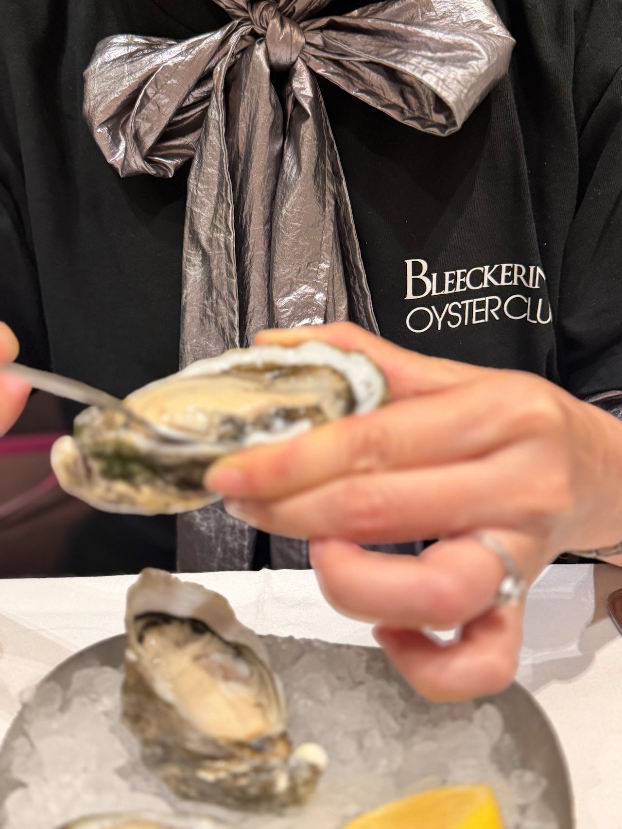 「BLEECKER INC.」OYSTER Tee / BLACK