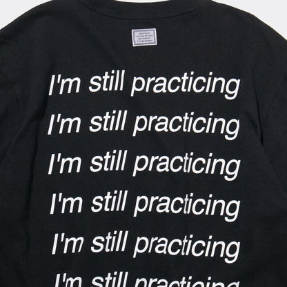 T-4288 / TEXT / PRACTICING / BLACK